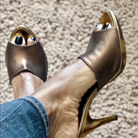 Jessica Bennett Shoes - Jessica Bennett Katie Bronze Platform Slides